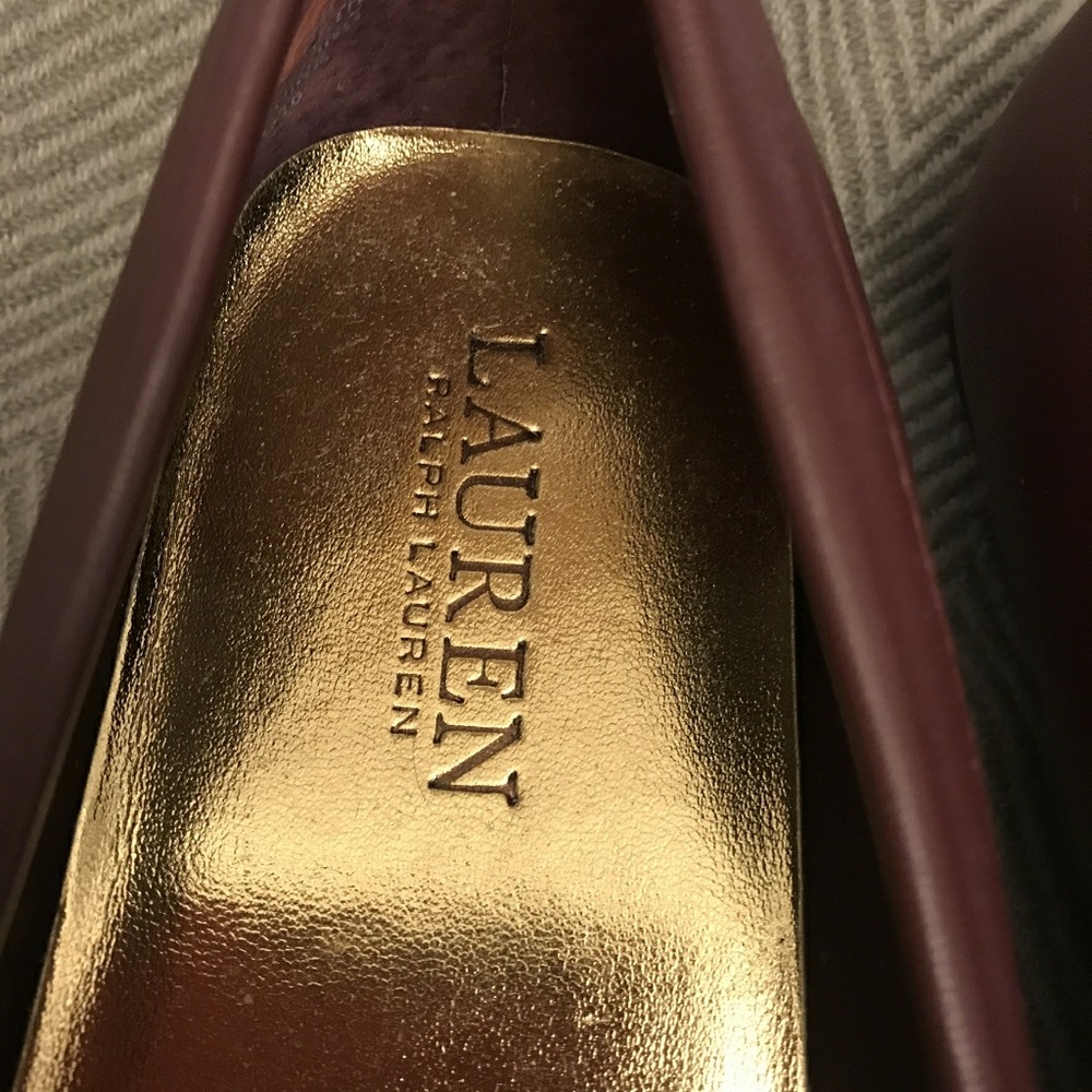 Shoes - Picture 6 of 7